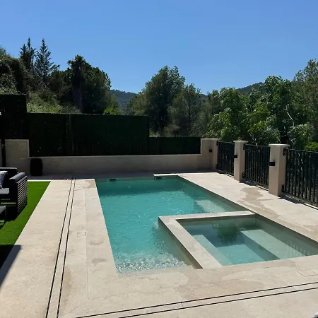 Venecia Pool Vallirana